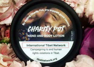 这个英国品牌LUSH,包装上竟公然支持“藏独”