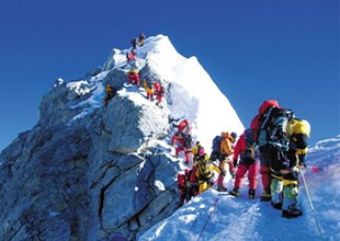 攀珠峰招募:最多24人 每人35万